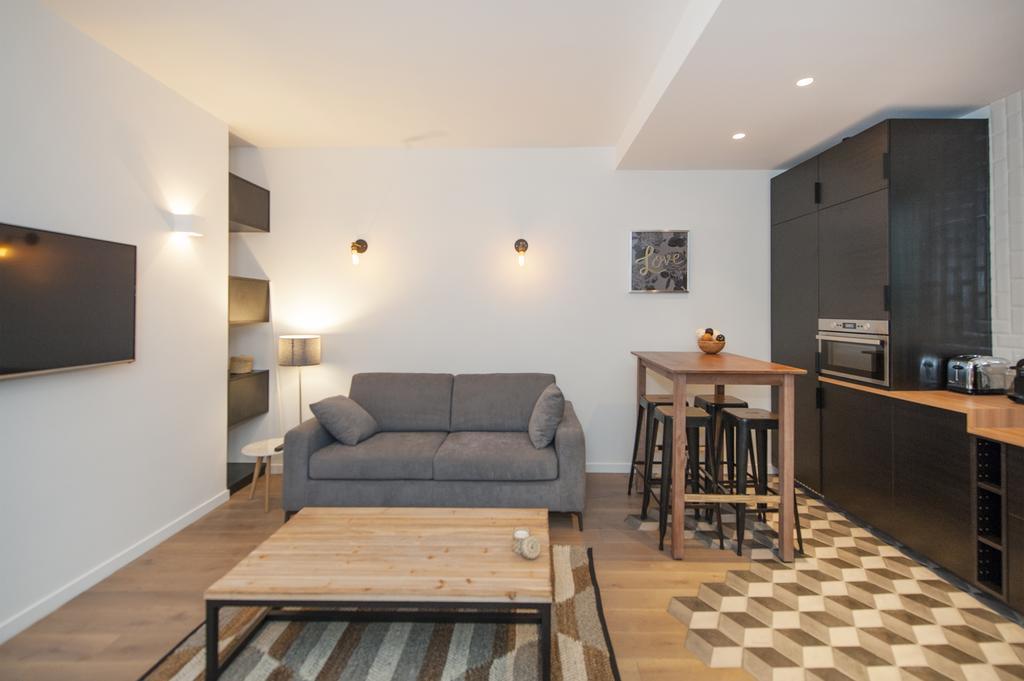 Pick A Flat's In Le Marais - Rue Sainte Croix De La Bretonnerie Parigi